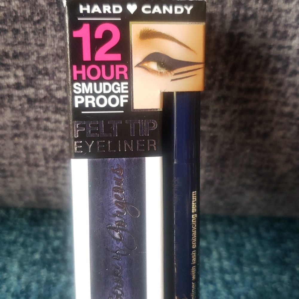 Hard Candy | 12hr Felt Tip Eyeliner | In the Navy - Picture 7 of 8
